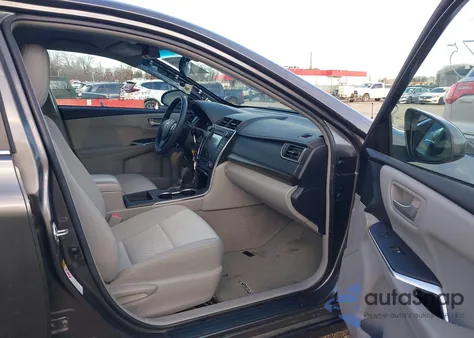 2016 Toyota Camry Le z USA, uszkodzony, nr VIN 4T4BF1FK4GR544320